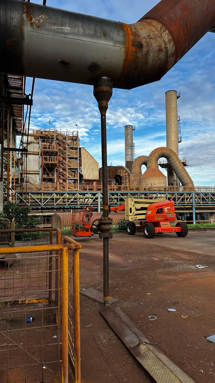 Manutenção em Caldeira 37
