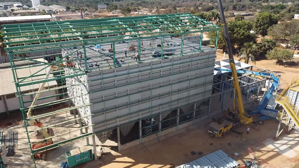 Silos de Armazenamento de Milho 04